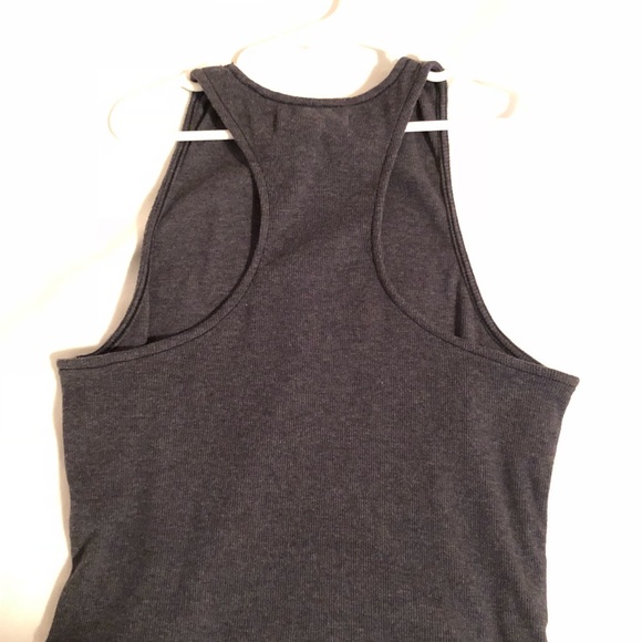 Cropped tank - Picture 2 of 3
